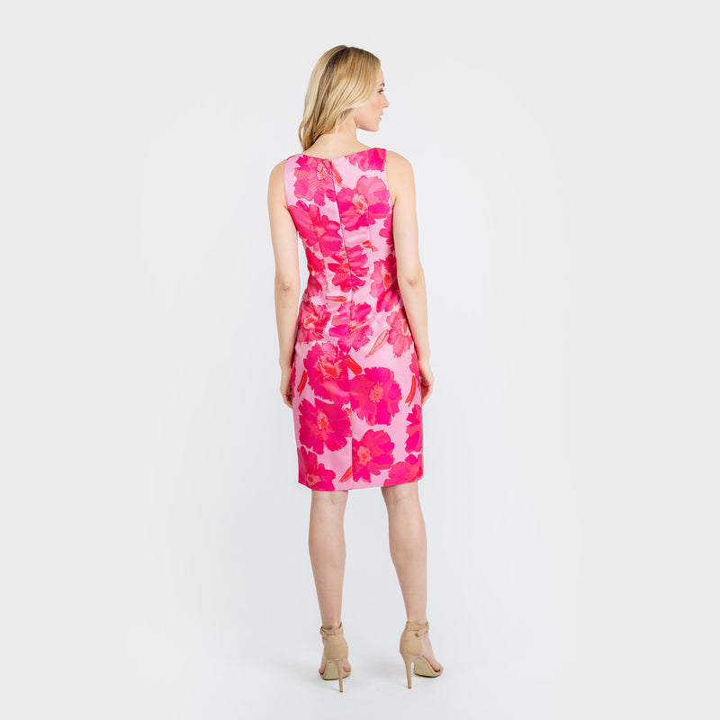The Sleveless Sheath Dress Classic